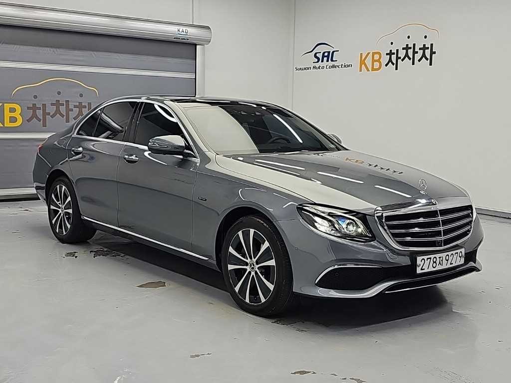 벤츠 E 클래스 E-클래스 W213 E300e 익스클루시브 이미지 4