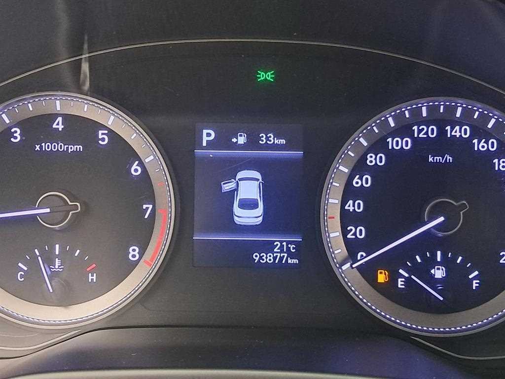 현대 그랜저 그랜저 IG 2.4 GDI 프리미엄 스페셜 이미지 8
