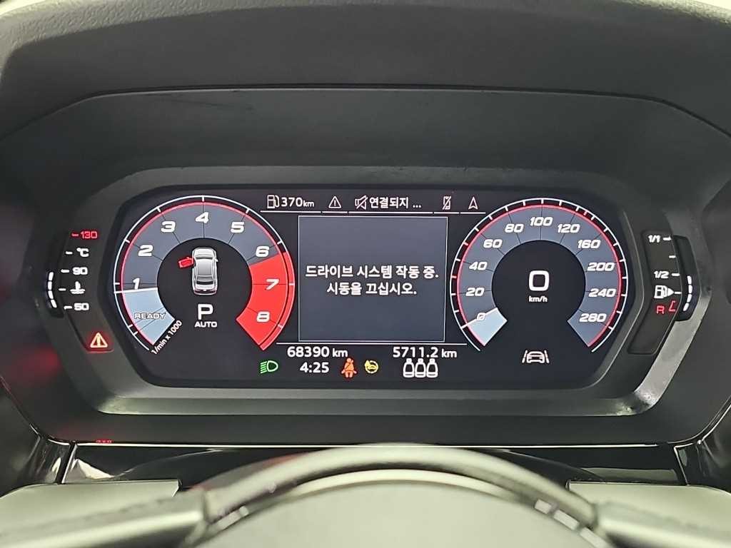 아우디 A3 A3(8Y) 40 TFSI 프리미엄 이미지 6