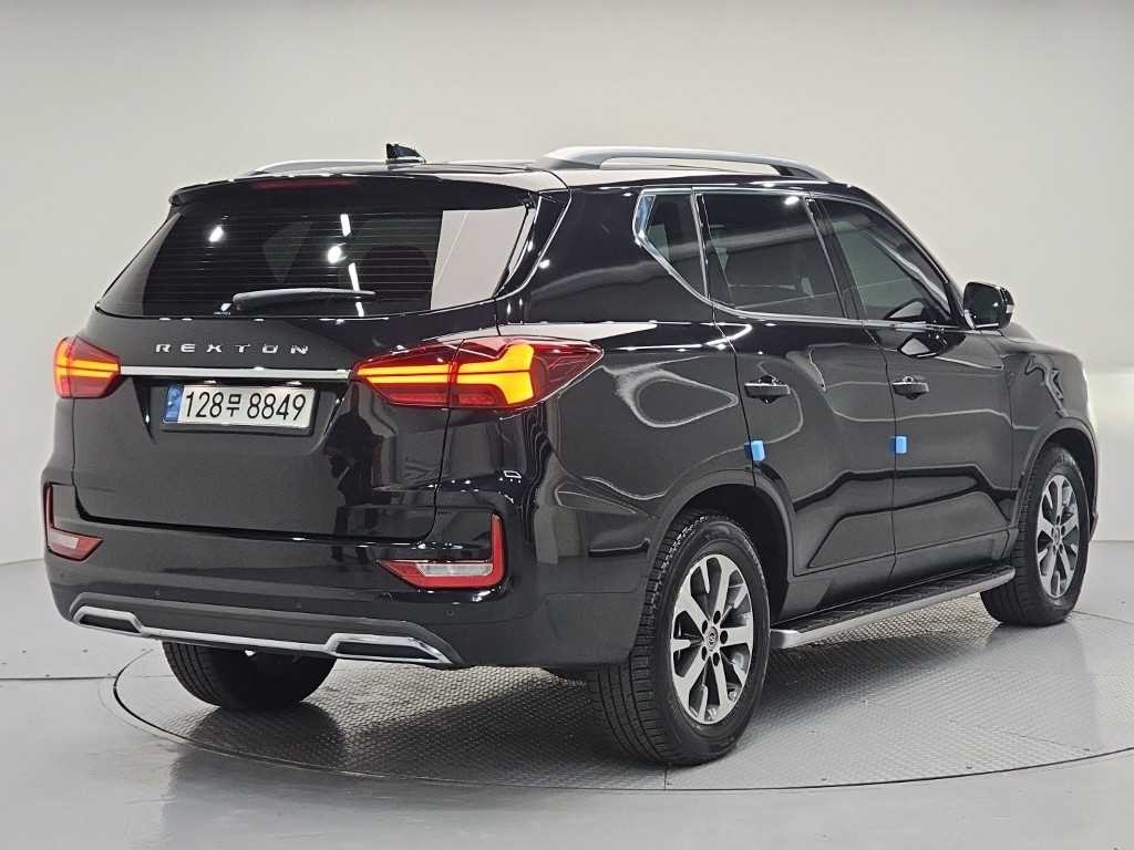 KG모빌리티(쌍용) 렉스턴 올 뉴 렉스턴 (Y450) 디젤 2.2 4WD 럭셔리 이미지 4