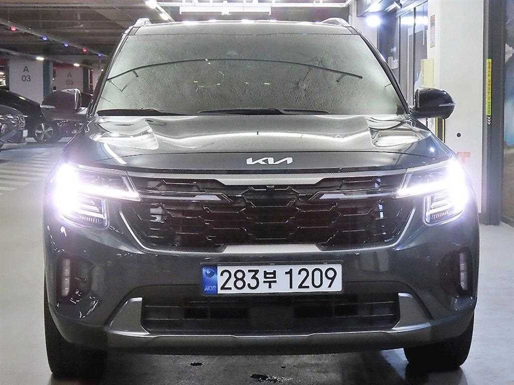 기아 셀토스 더 뉴 셀토스 가솔린 2.0 2WD 그래비티 이미지 2