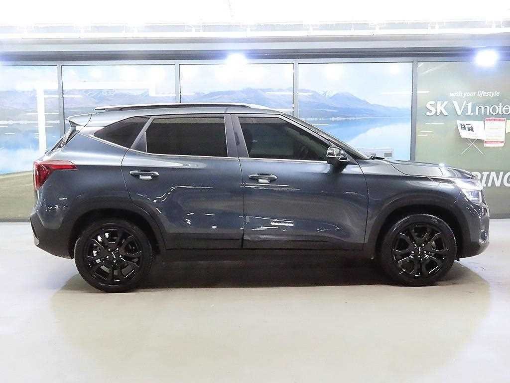 기아 셀토스 더 뉴 셀토스 가솔린 2.0 2WD 그래비티 이미지 3