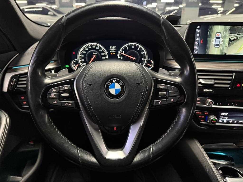 BMW 5시리즈 5시리즈 (G30) 530i M 스포츠 플러스 이미지 9