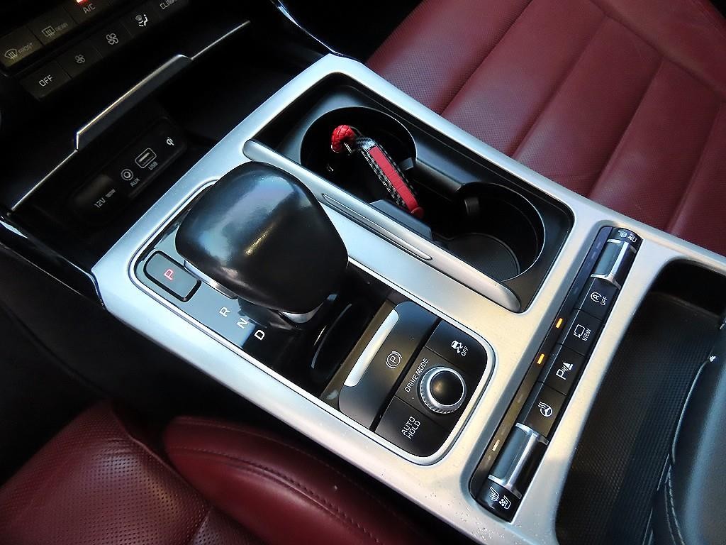 기아 스팅어 가솔린 3.3 터보 AWD GT 이미지 11