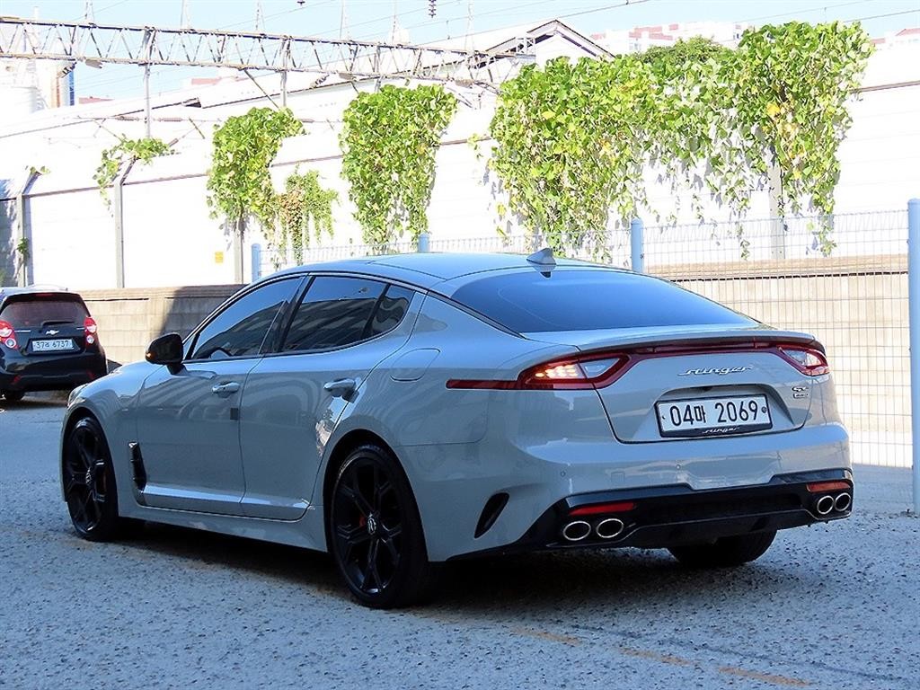 기아 스팅어 가솔린 3.3 터보 AWD GT 이미지 3