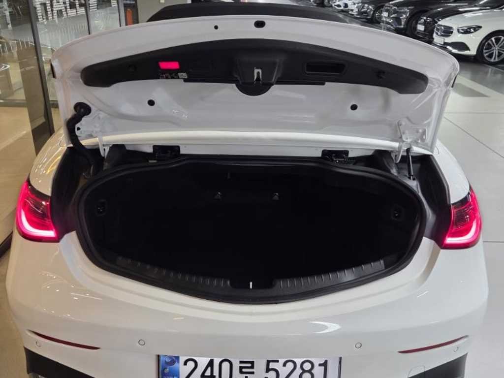벤츠 CLE 클래스 CLE 450 4MATIC 카브리올레 이미지 6