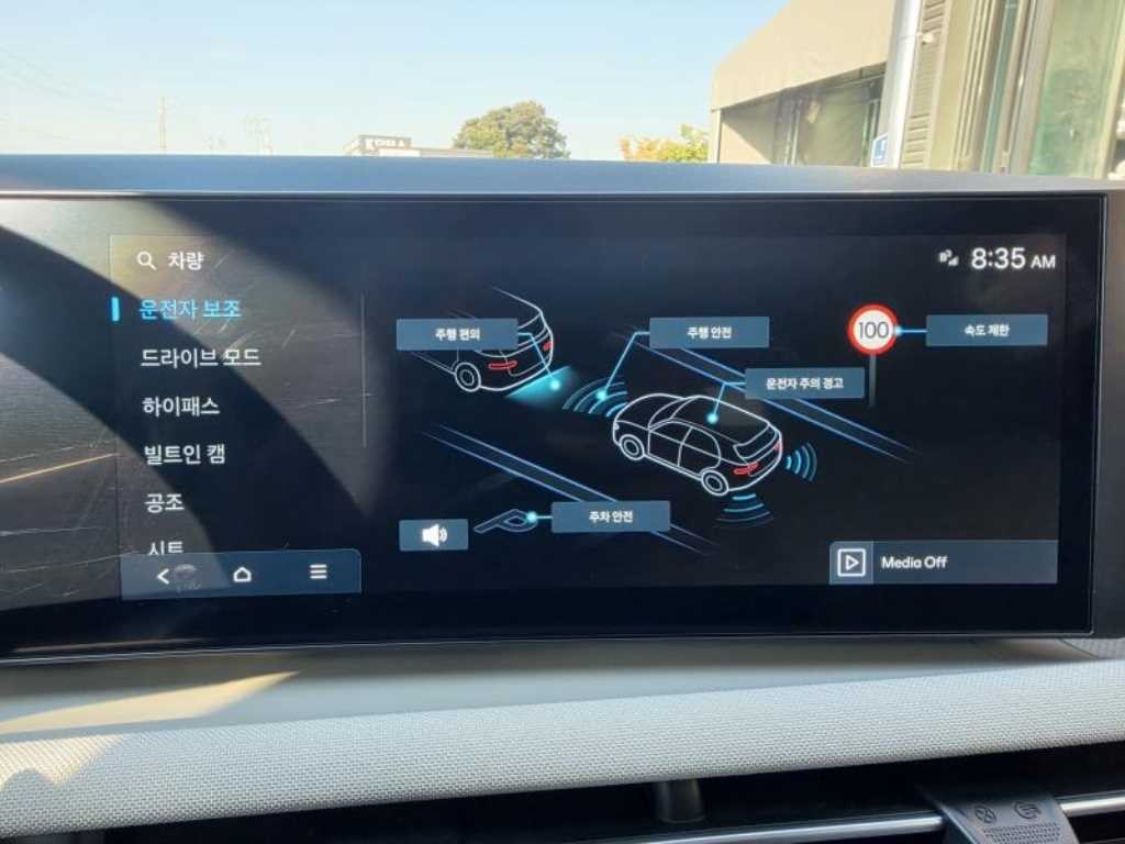 현대 투싼 더 뉴 투싼 (NX4) 가솔린 1.6 터보 2WD 프리미엄 이미지 14