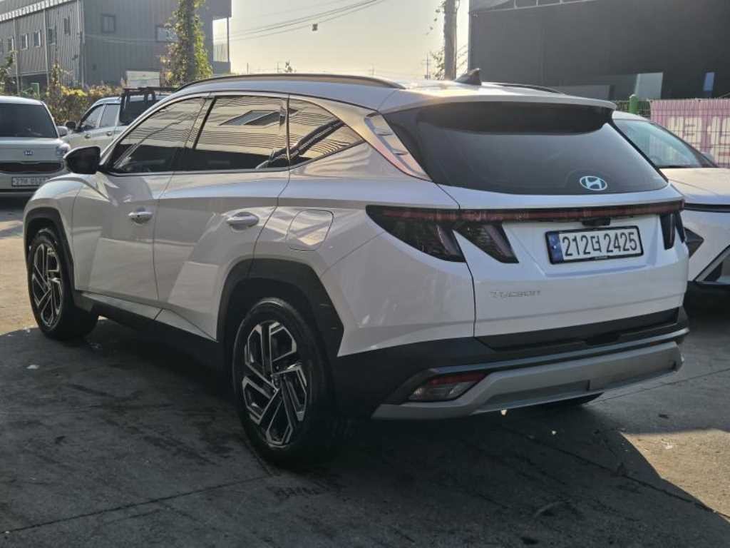 현대 투싼 더 뉴 투싼 (NX4) 가솔린 1.6 터보 2WD 프리미엄 이미지 3
