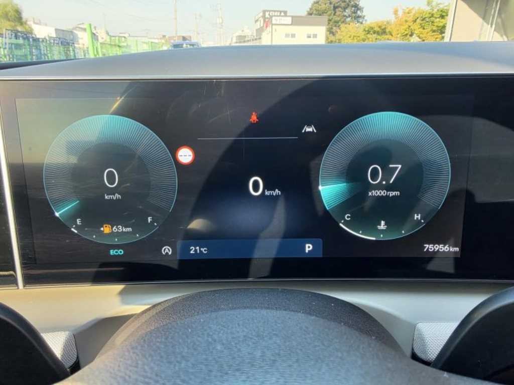 현대 투싼 더 뉴 투싼 (NX4) 가솔린 1.6 터보 2WD 프리미엄 이미지 9