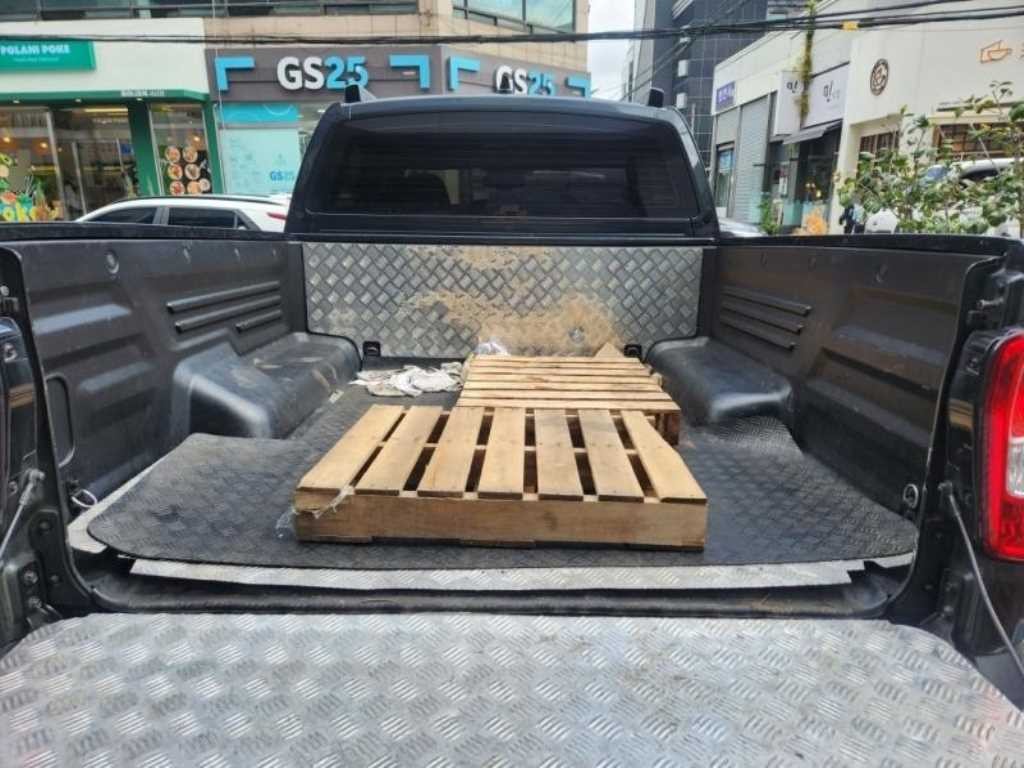 KG모빌리티(쌍용) 렉스턴 더 뉴 렉스턴 스포츠 칸 디젤 2.2 4WD 어드밴스 이미지 4
