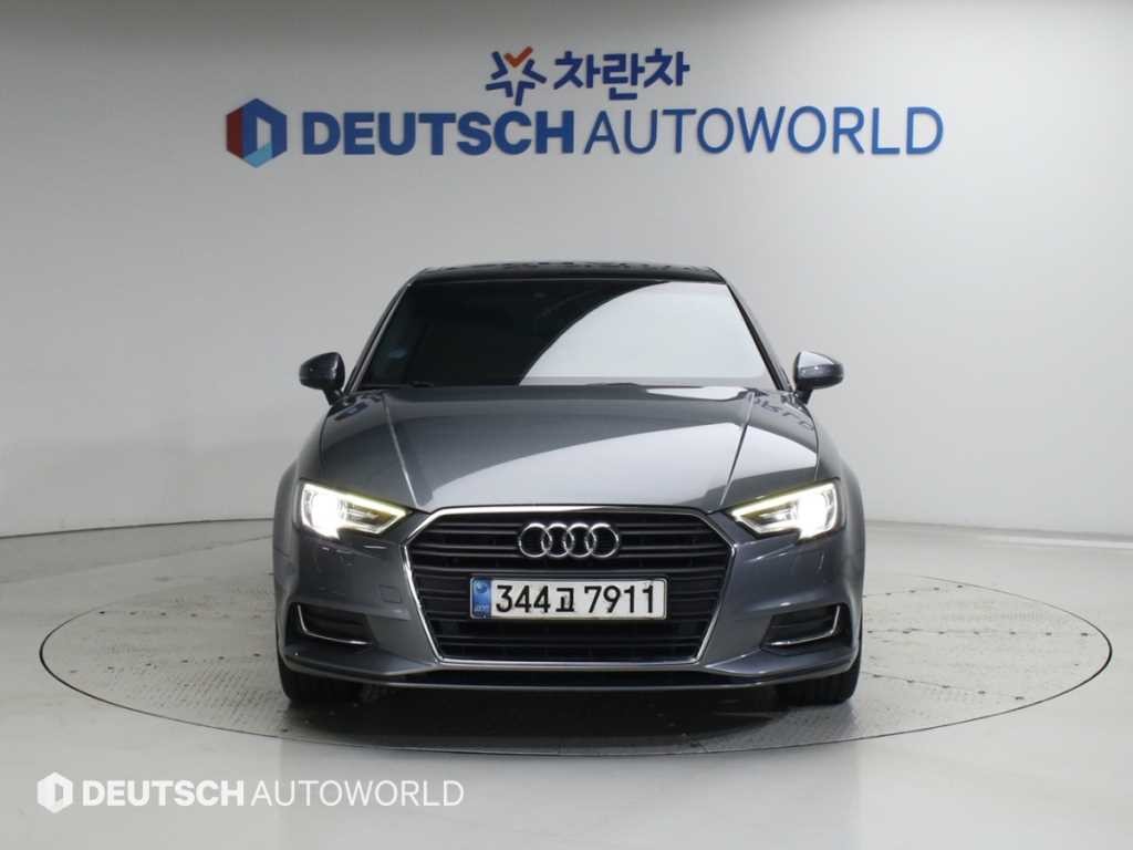 아우디 A3 뉴 A3 40 TFSI 이미지 3