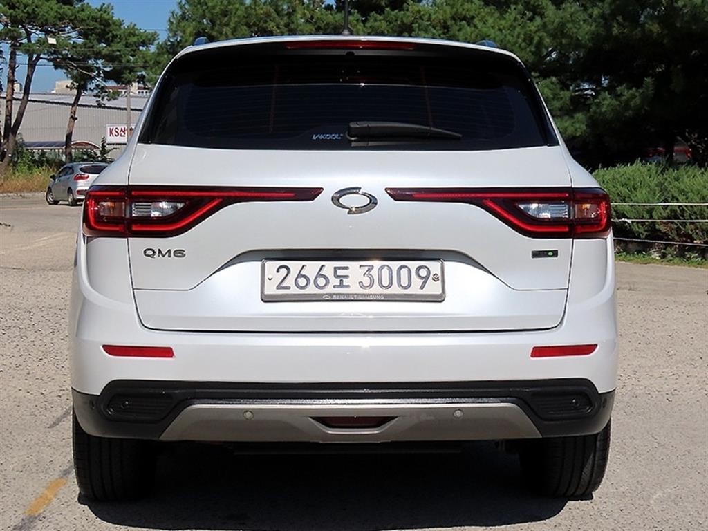 르노코리아(삼성) QM6 더뉴QM6 2.0 LPe RE 2WD 이미지 4