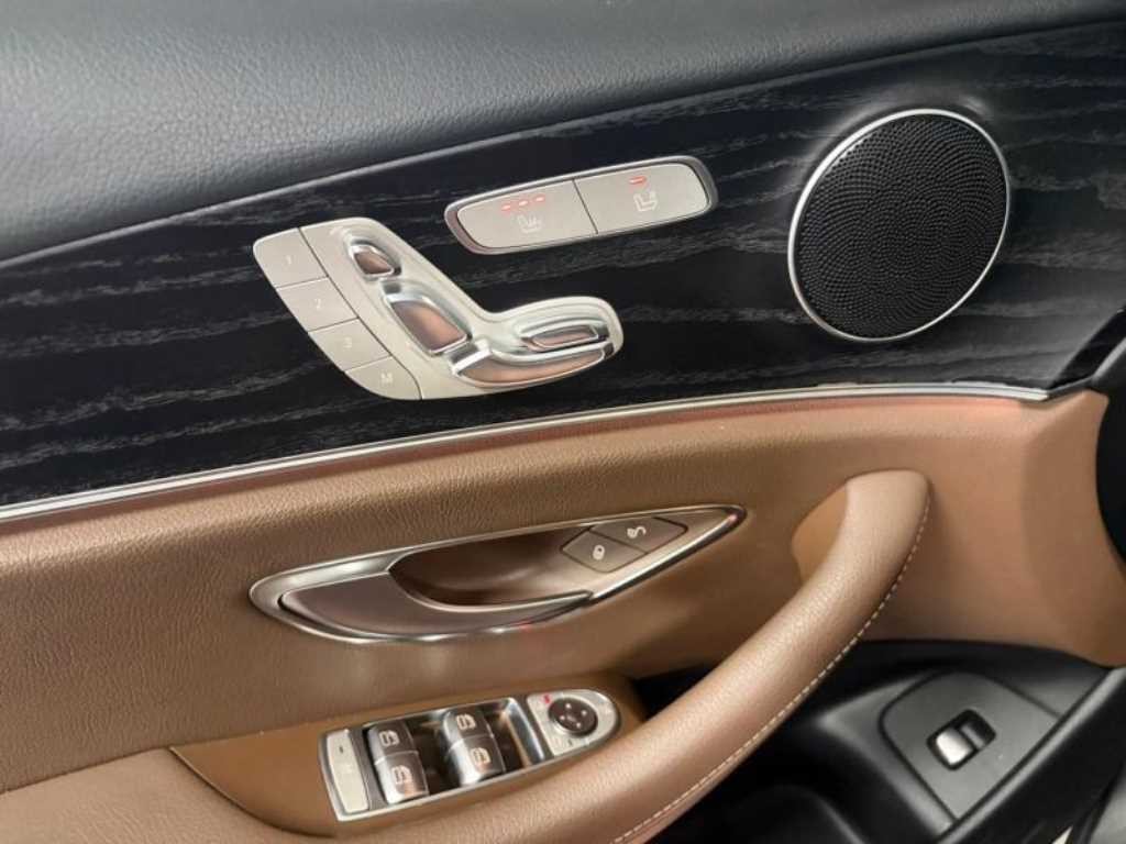 벤츠 E 클래스 E-클래스 W213 E220d 아방가르드 이미지 11