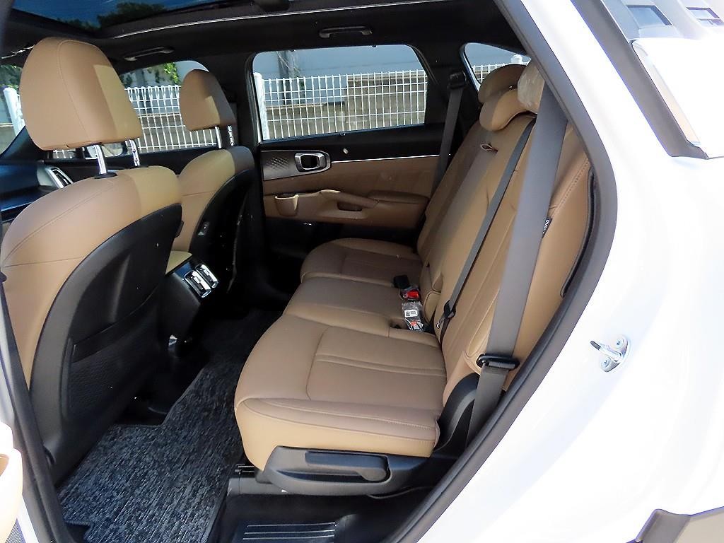 기아 쏘렌토 더 뉴 쏘렌토 4세대 가솔린 2.5T 2WD 노블레스 이미지 7