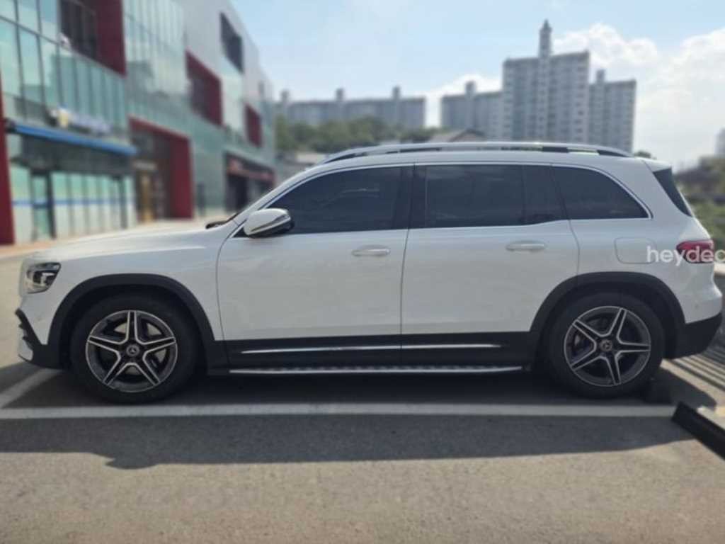 벤츠 GLB 클래스 GLB클래스 X247 GLB 250 4MATIC 이미지 2