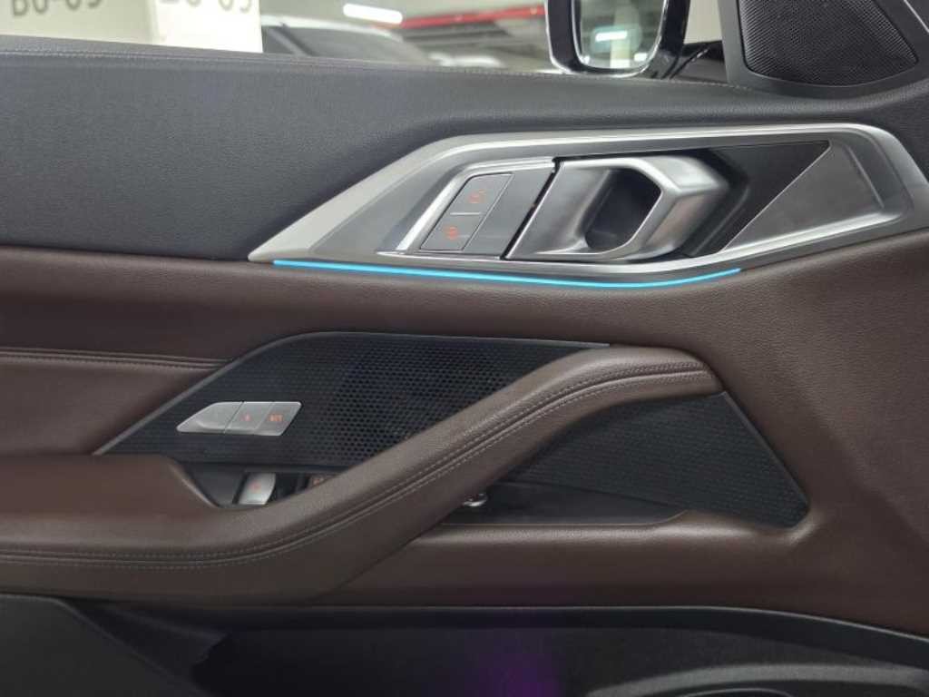BMW 4시리즈 4시리즈 (G22) 420i 컨버터블 M 스포츠 이미지 8