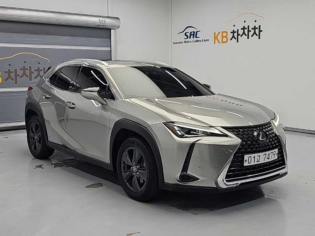 렉서스 UX UX 250h 2.0 2WD 이미지 5
