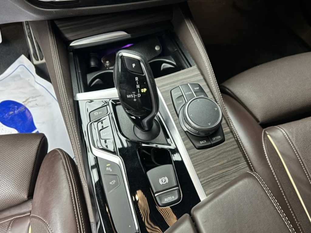 BMW 5시리즈 5시리즈 (G30) 530i M 스포츠 플러스 이미지 10