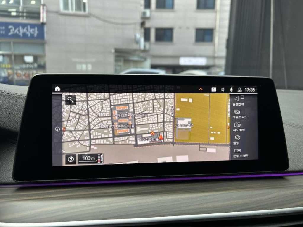 BMW 5시리즈 5시리즈 (G30) 530i M 스포츠 플러스 이미지 16