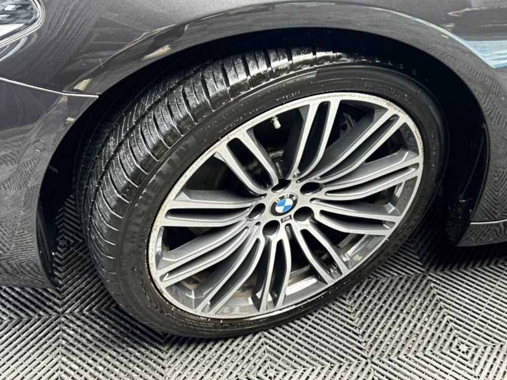 BMW 5시리즈 5시리즈 (G30) 530i M 스포츠 플러스 이미지 20