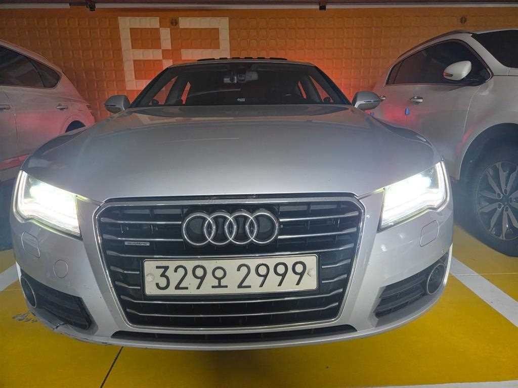 아우디 A7 3.0 TFSI 콰트로 다이나믹 이미지 1