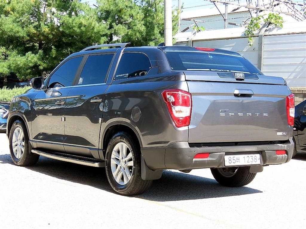 KG모빌리티(쌍용) 렉스턴 렉스턴 스포츠 4WD 디젤 2.2 프레스티지 이미지 3