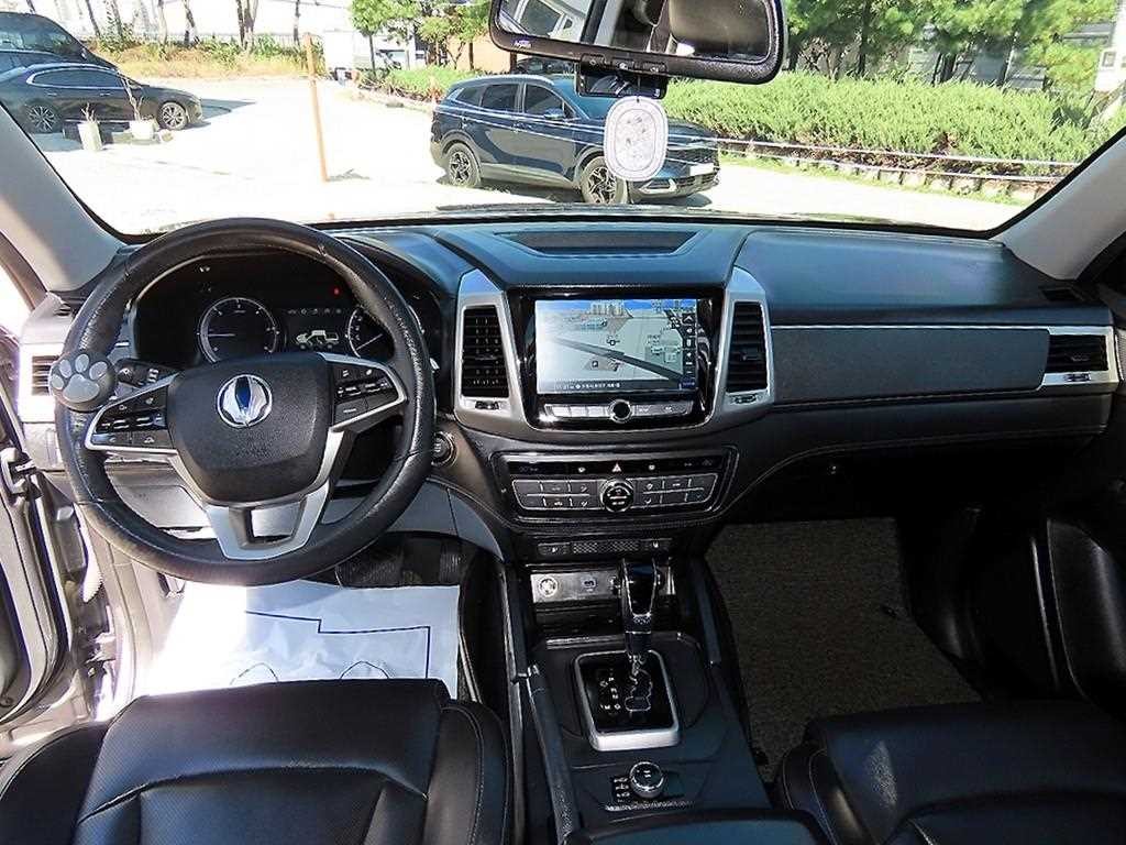 KG모빌리티(쌍용) 렉스턴 렉스턴 스포츠 4WD 디젤 2.2 프레스티지 이미지 7