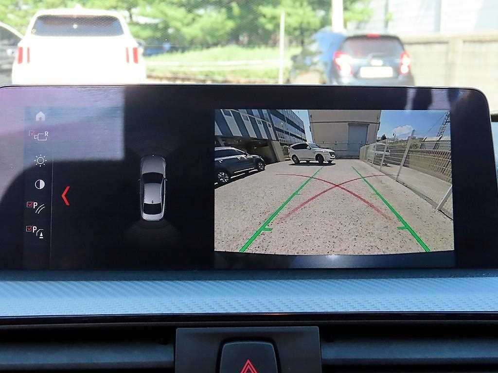 BMW 4시리즈 4시리즈 (F32) 420i 쿠페 M 스포츠 이미지 15