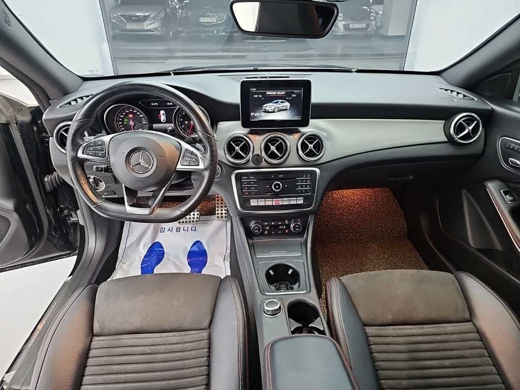 벤츠 CLA 클래스 CLA클래스 CLA 220 AMG LINE 이미지 7