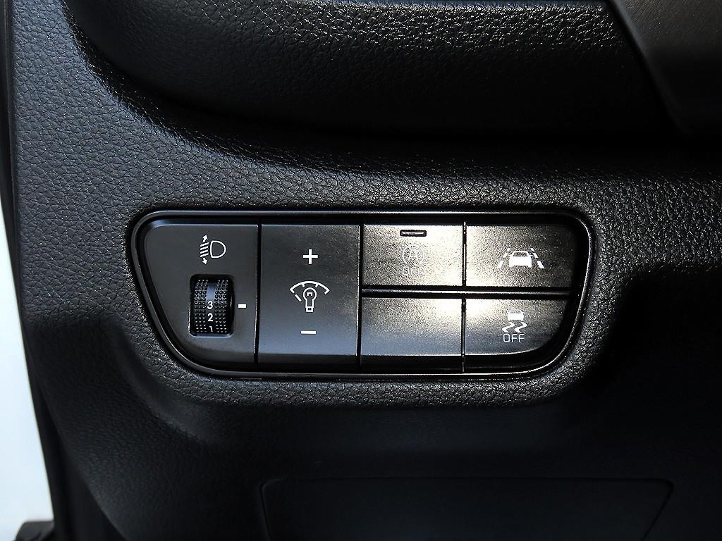 기아 셀토스 디젤 1.6 2WD 노블레스 이미지 11
