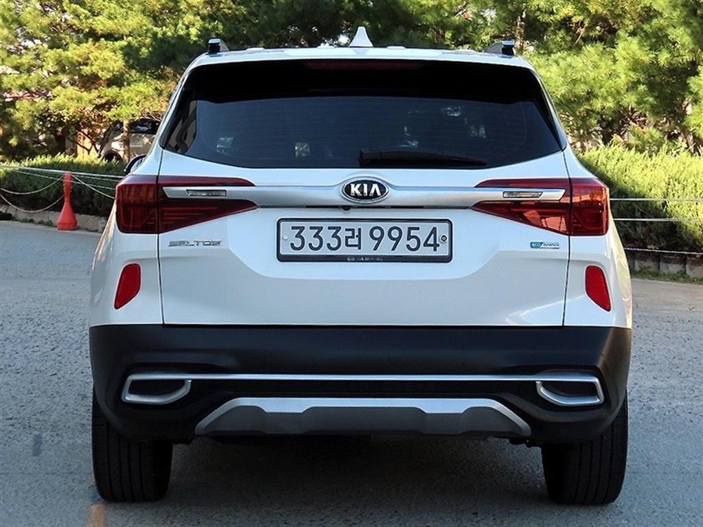 기아 셀토스 디젤 1.6 2WD 노블레스 이미지 4