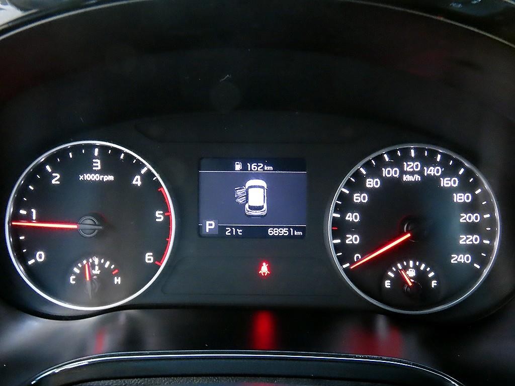 기아 셀토스 디젤 1.6 2WD 노블레스 이미지 9