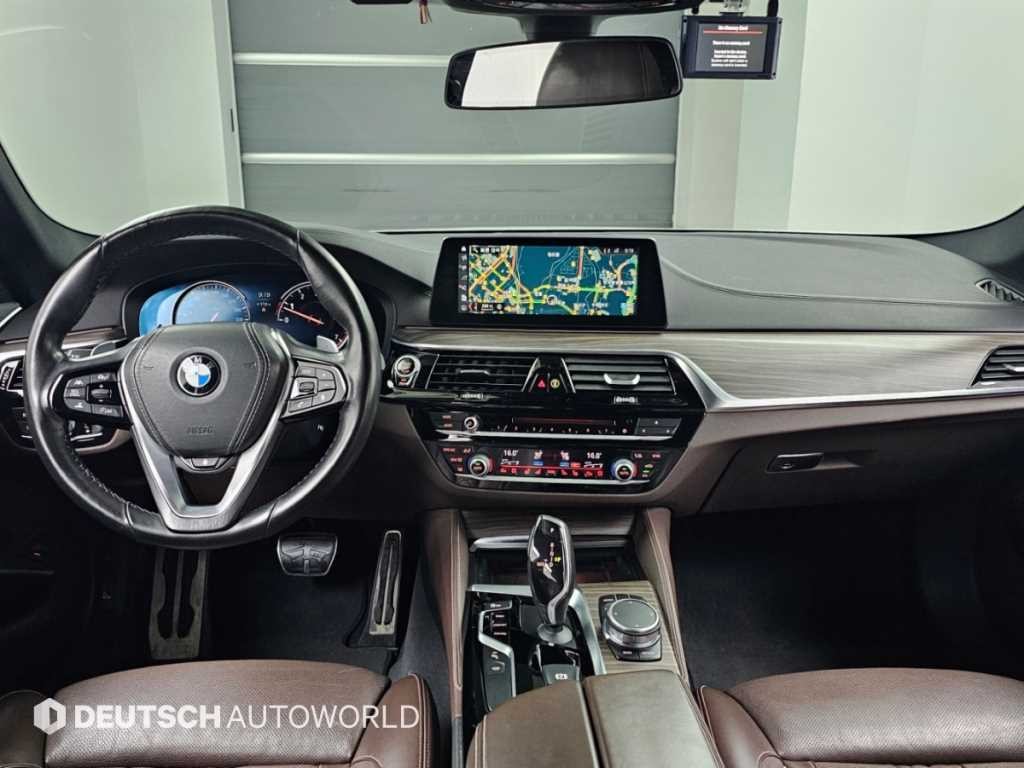 BMW 5시리즈 5시리즈 (G30) 530i M 스포츠 플러스 이미지 7