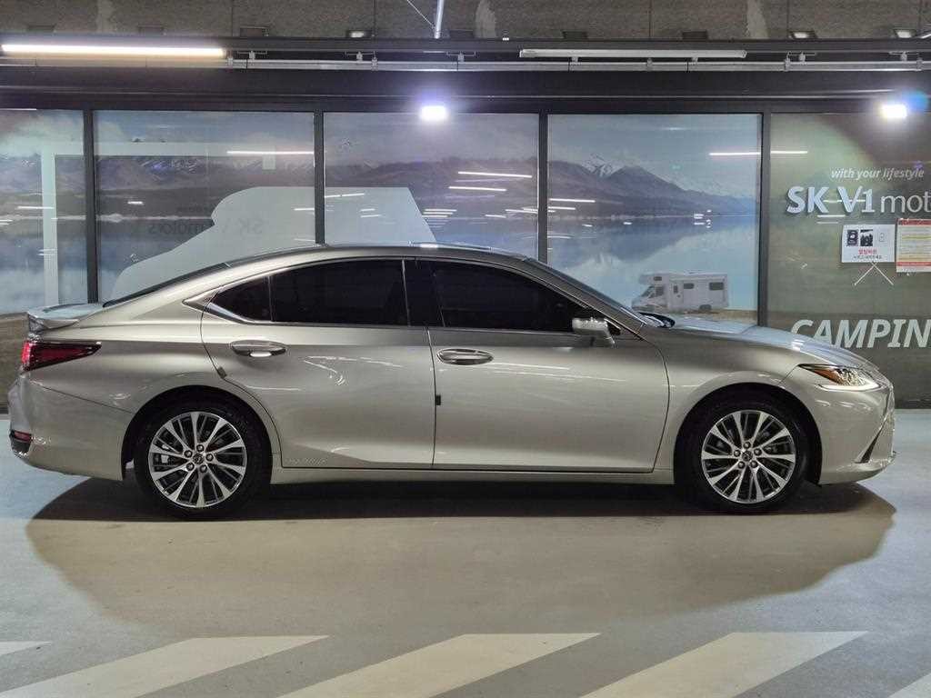렉서스 ES ES300h 7세대 럭셔리 이미지 3