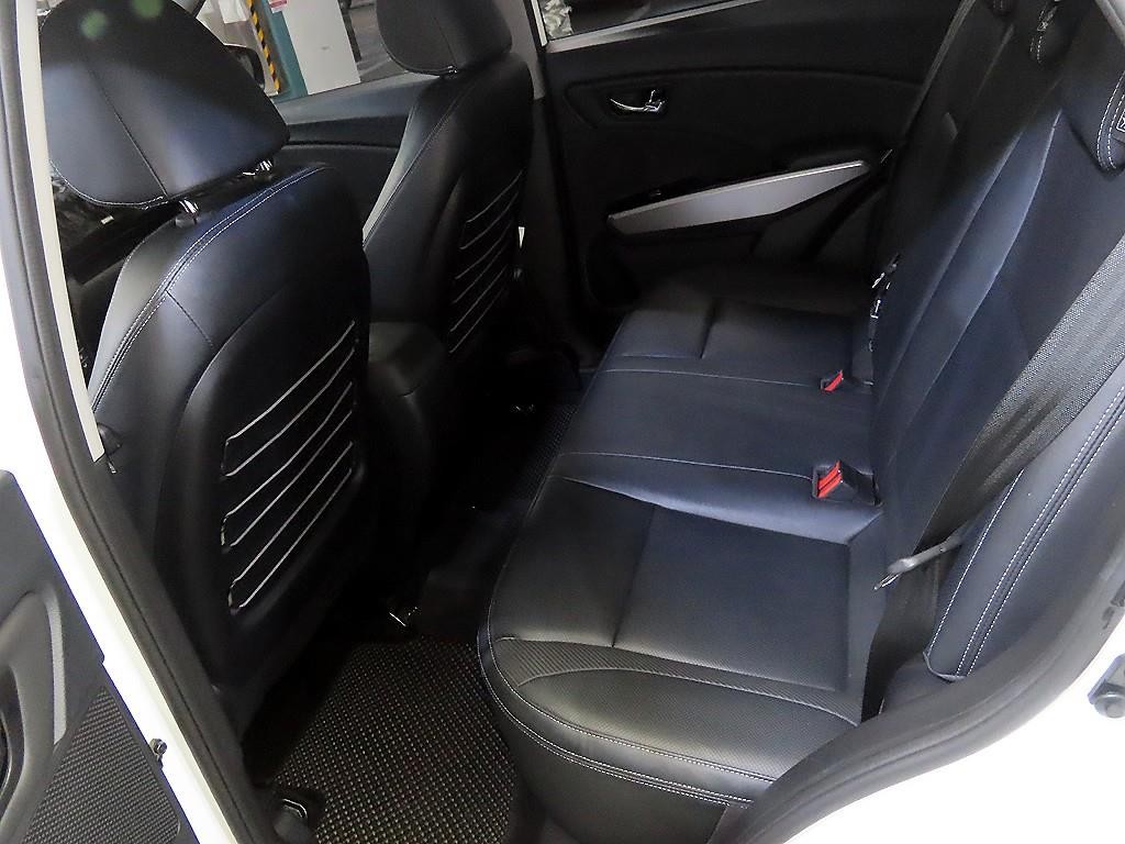 KG모빌리티(쌍용) 티볼리 디젤 2WD 1.6 VX 이미지 7