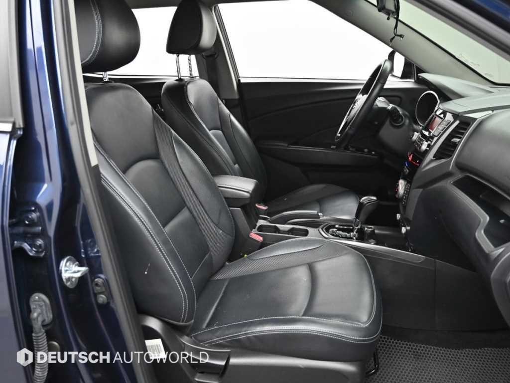 KG모빌리티(쌍용) 티볼리 디젤 2WD 1.6 LX 이미지 10