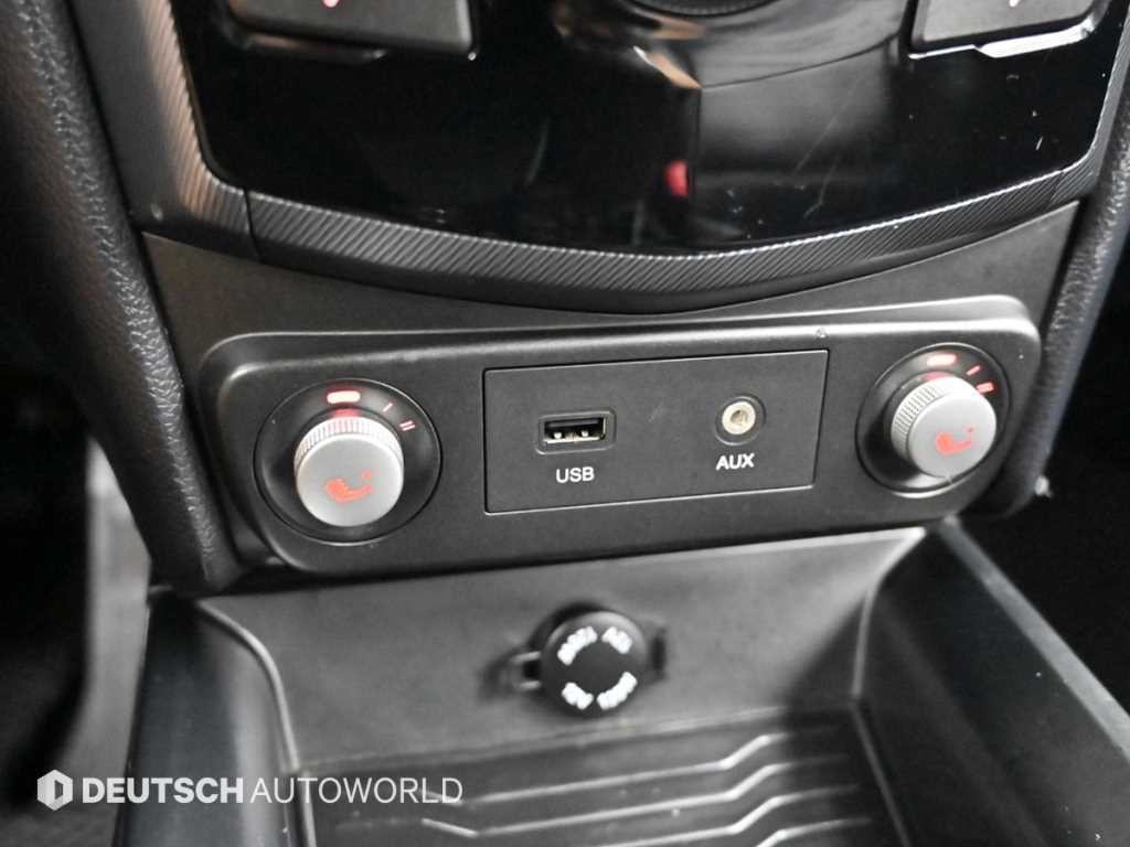 KG모빌리티(쌍용) 티볼리 디젤 2WD 1.6 LX 이미지 17