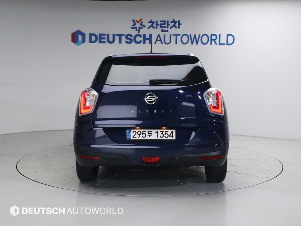 KG모빌리티(쌍용) 티볼리 디젤 2WD 1.6 LX 이미지 4