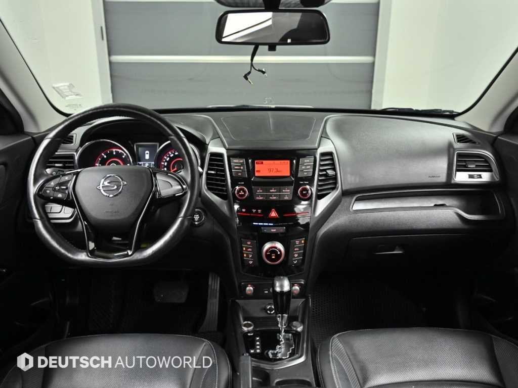 KG모빌리티(쌍용) 티볼리 디젤 2WD 1.6 LX 이미지 7