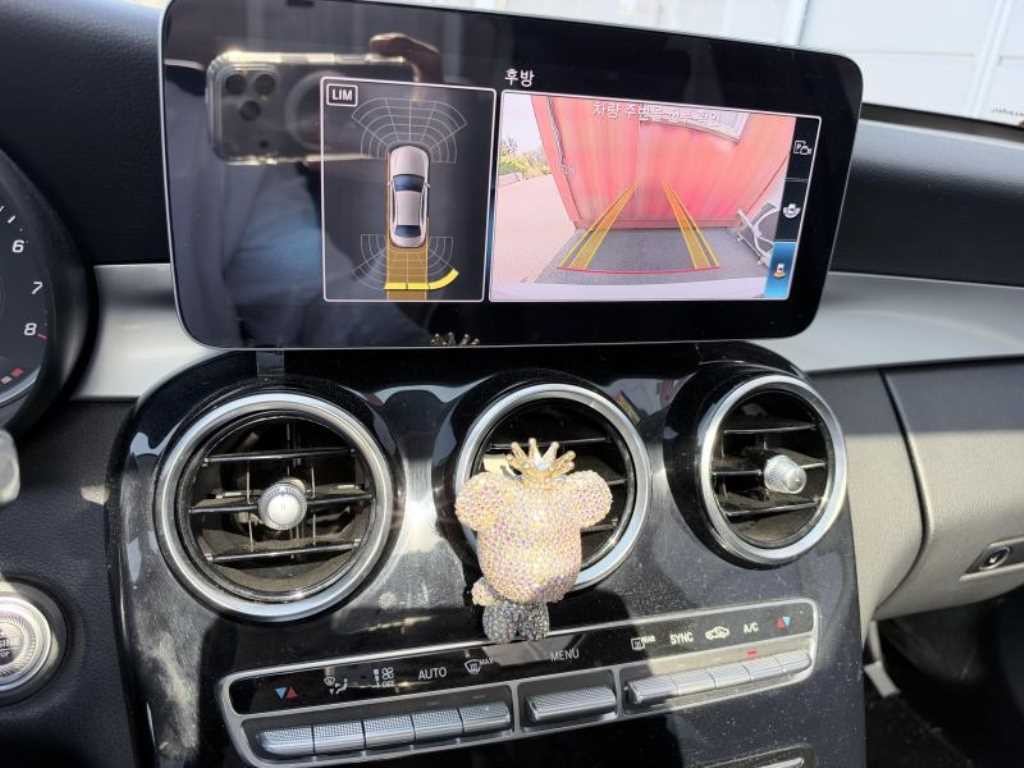 벤츠 C 클래스 C클래스 W205 C200 이미지 8