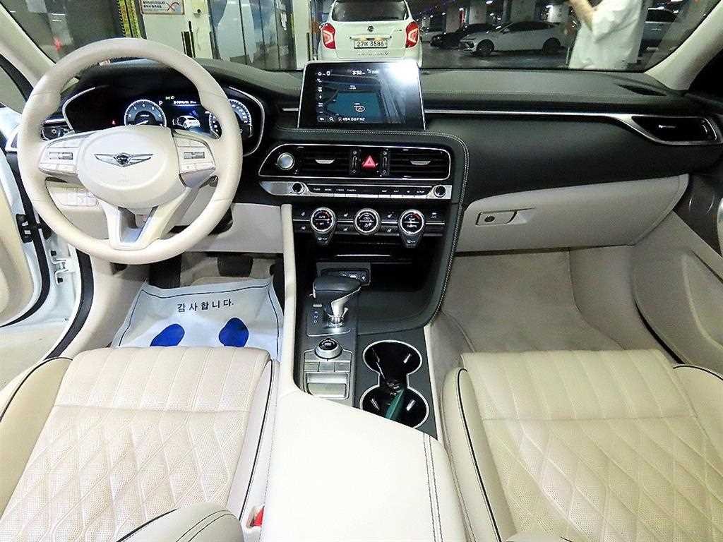 제네시스 G70 2.0T AWD 엘리트 이미지 10