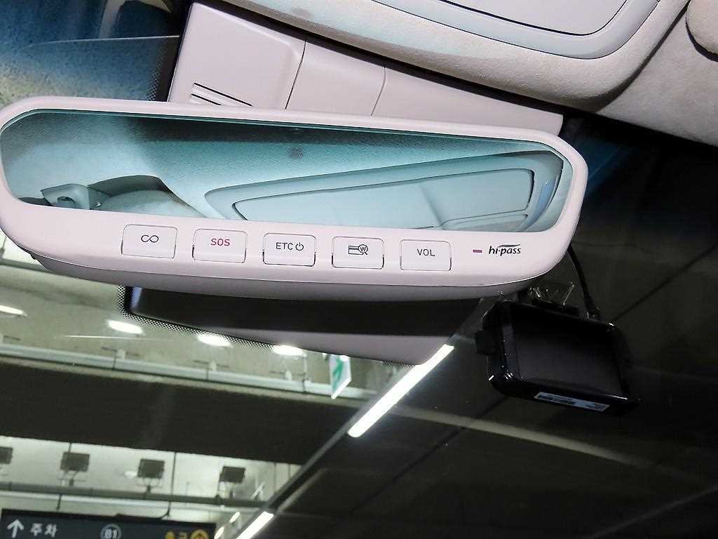 제네시스 G70 2.0T AWD 엘리트 이미지 17