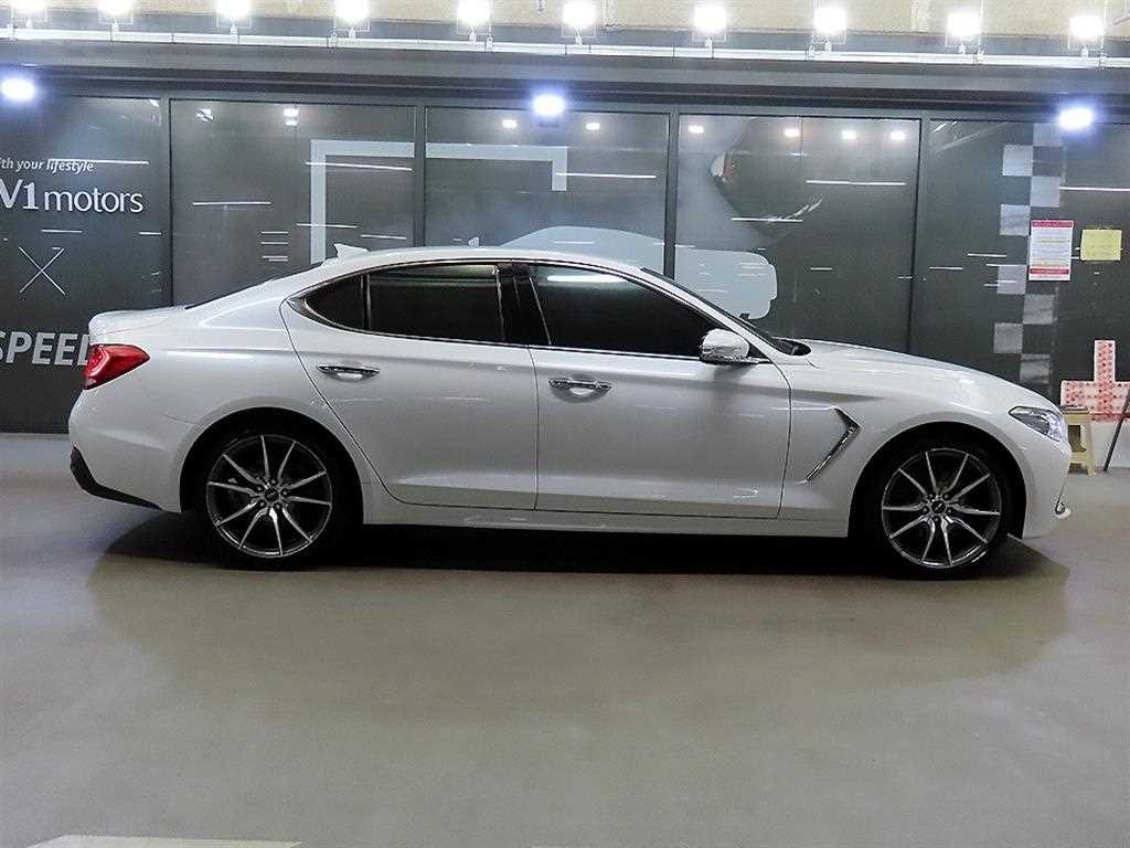 제네시스 G70 2.0T AWD 엘리트 이미지 3