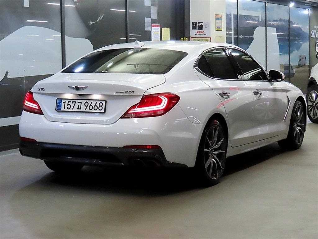 제네시스 G70 2.0T AWD 엘리트 이미지 4