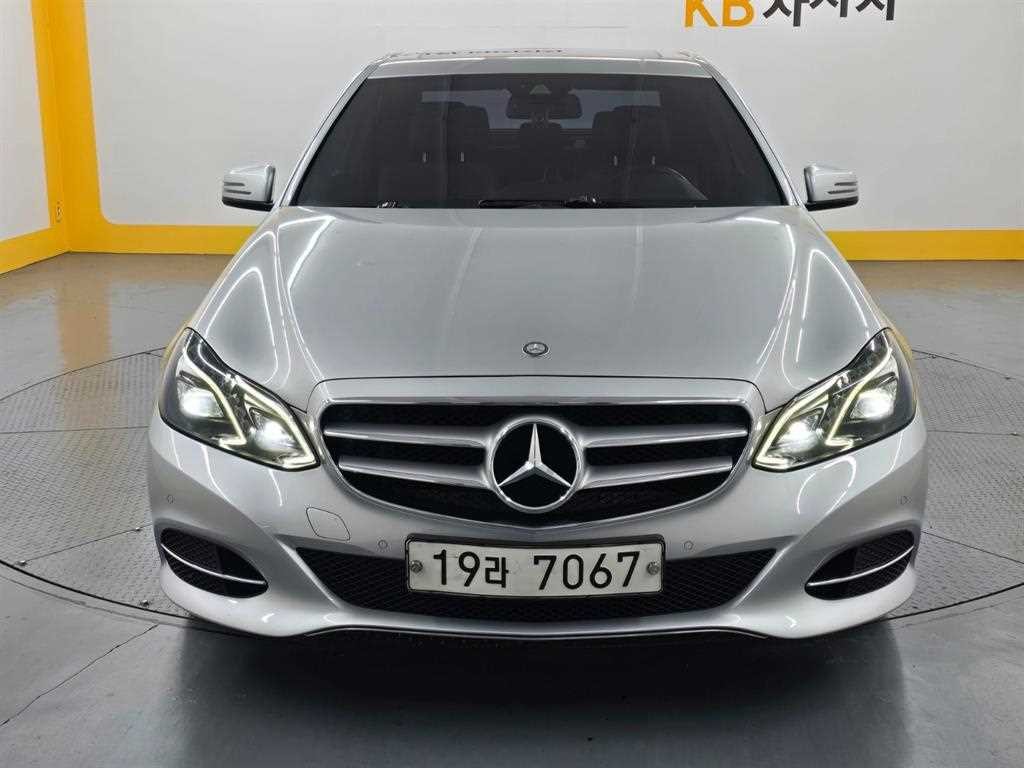 벤츠 E 클래스 E-클래스 W212 E220 CDI 아방가르드 이미지 2