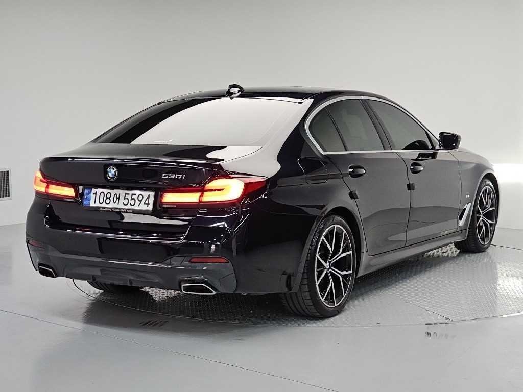 BMW 5시리즈 5시리즈 (G30) 530i M 스포츠 이미지 4