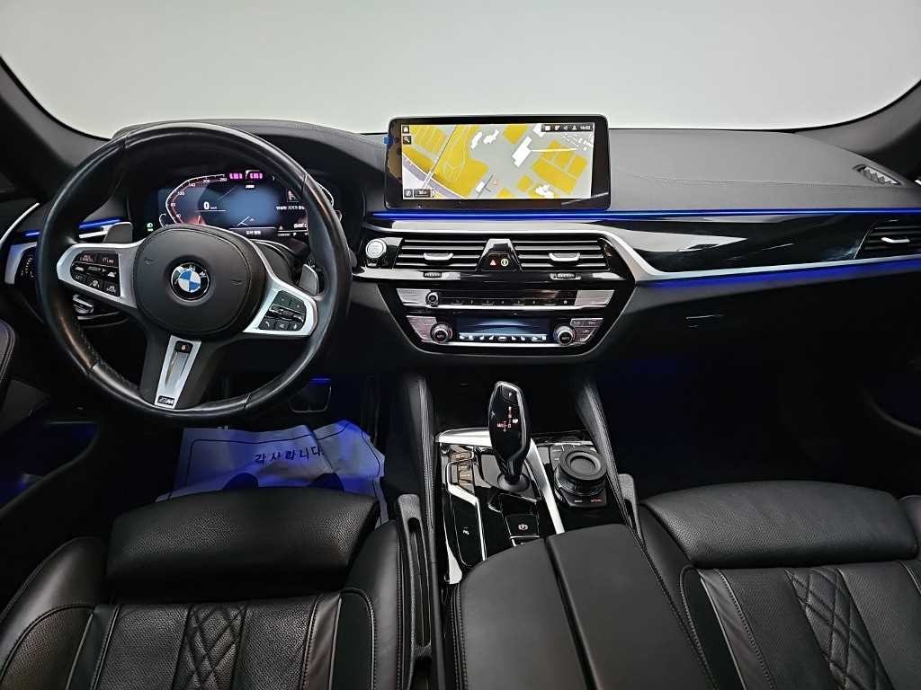 BMW 5시리즈 5시리즈 (G30) 530i M 스포츠 이미지 7