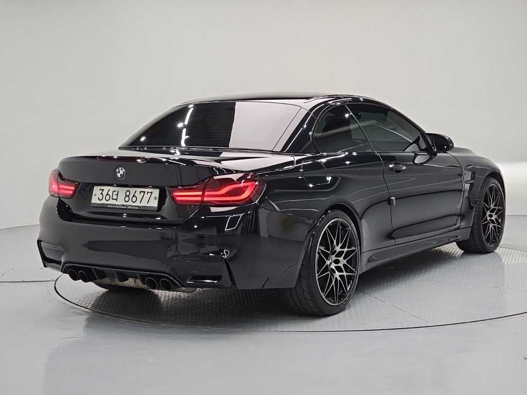 BMW 4시리즈 M4 (F82) 컨버터블 컴패티션 이미지 4