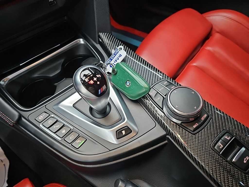 BMW 4시리즈 M4 (F82) 컨버터블 컴패티션 이미지 8