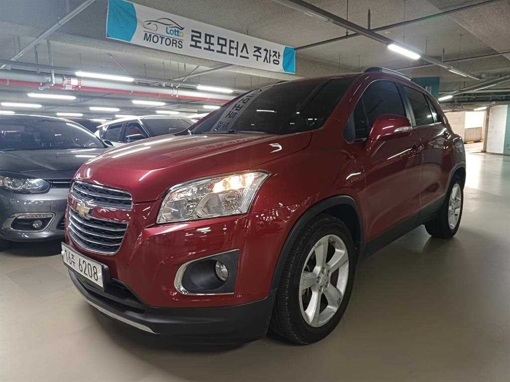 쉐보레 트랙스 1.4 LT 래더패키지 이미지 2